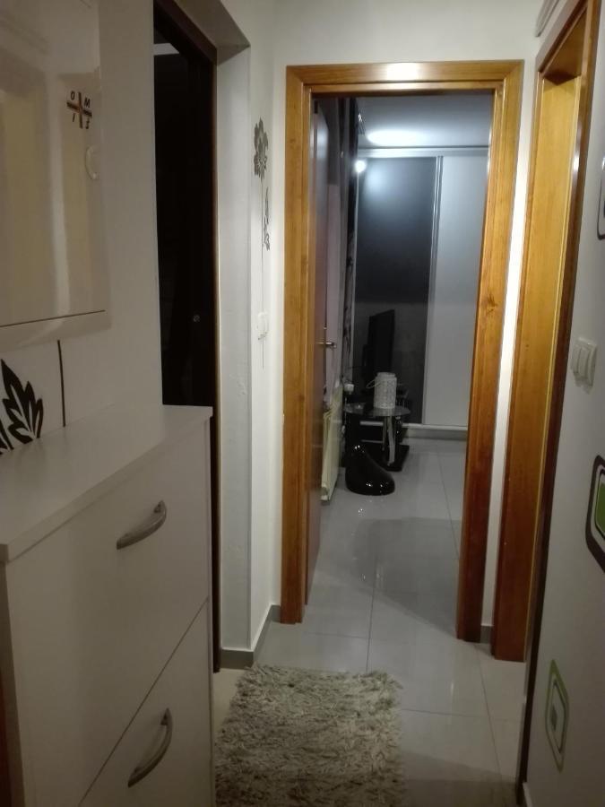Apartment Zizi โอมิช ภายนอก รูปภาพ