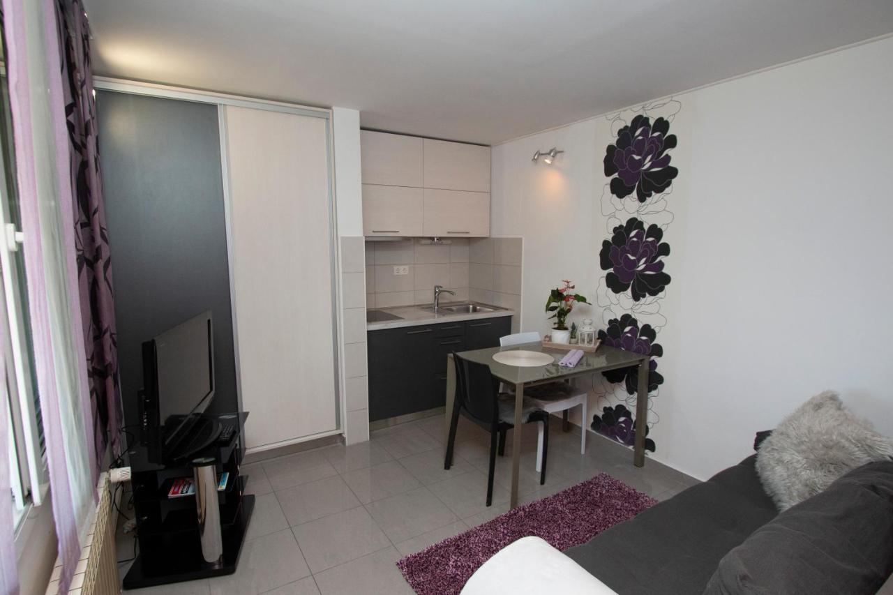 Apartment Zizi โอมิช ภายนอก รูปภาพ