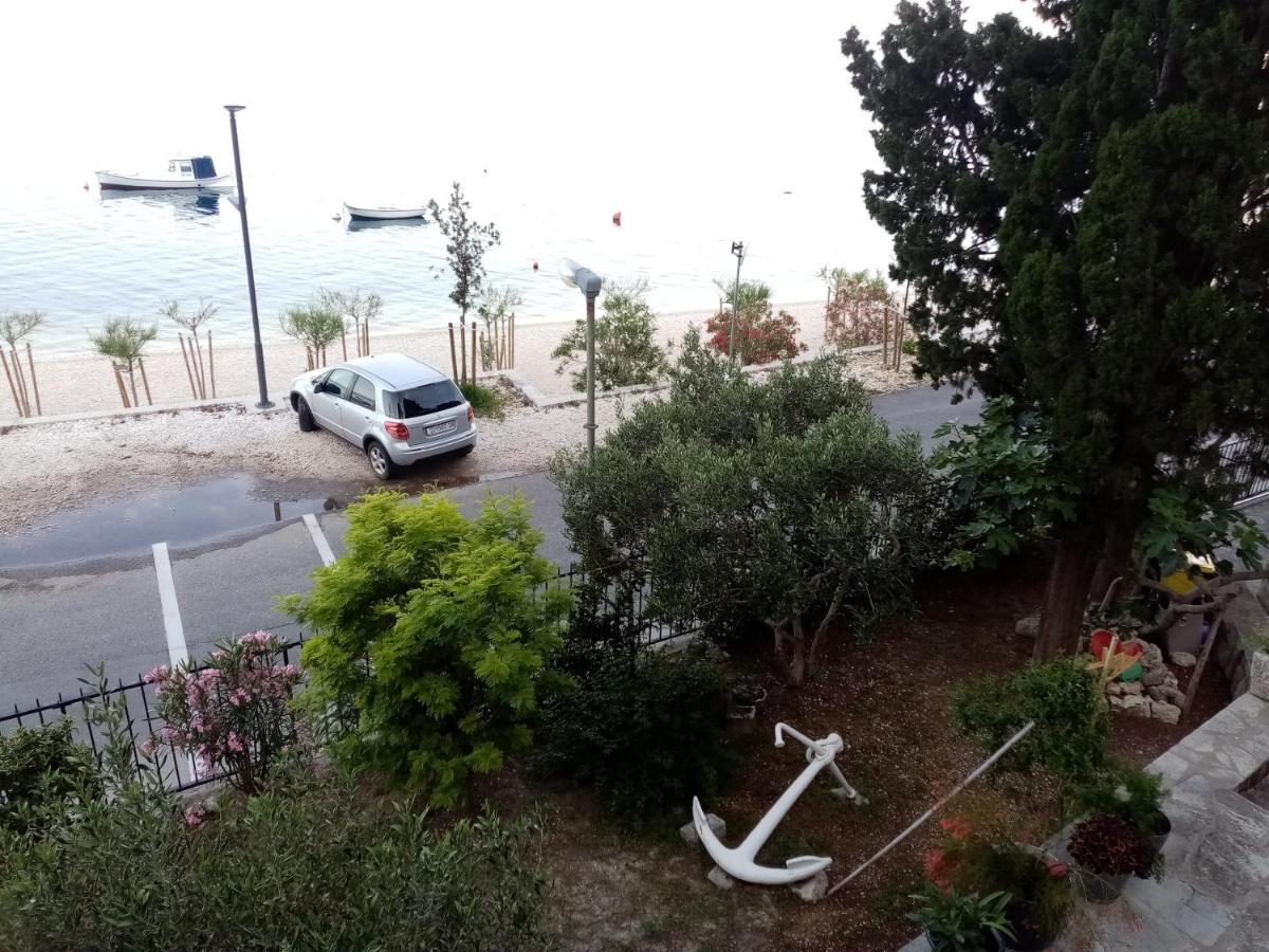 Apartment Zizi โอมิช ภายนอก รูปภาพ