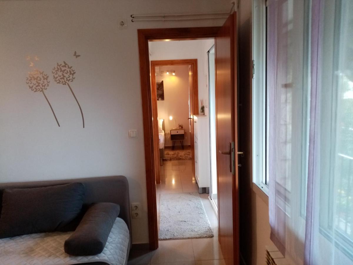 Apartment Zizi โอมิช ภายนอก รูปภาพ